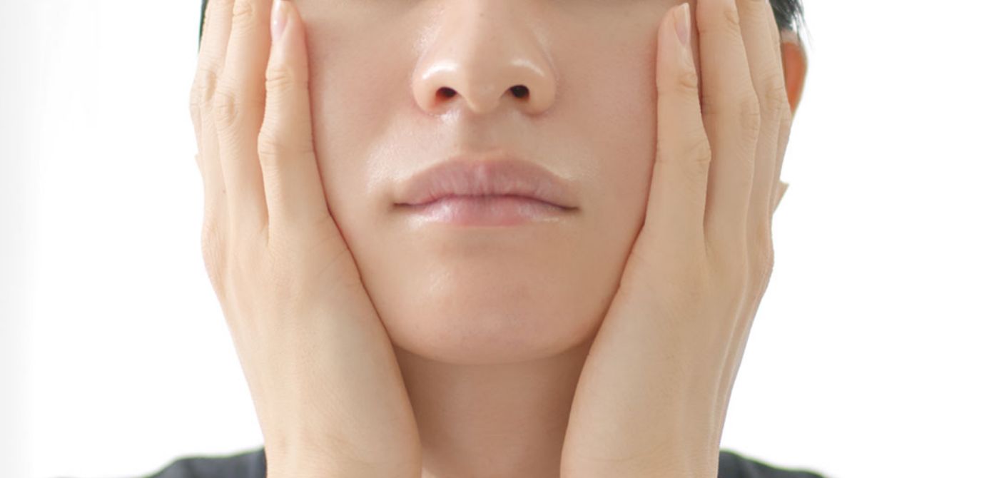 RF美顔器テクノロジーで乾燥肌がうるおい肌の変化を実感