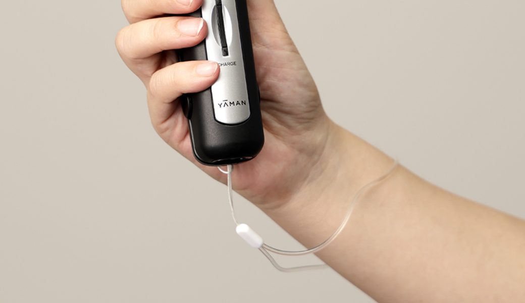サロン帰りのツヤ髪に。超音波トリートメント機器「シャインプロ ...